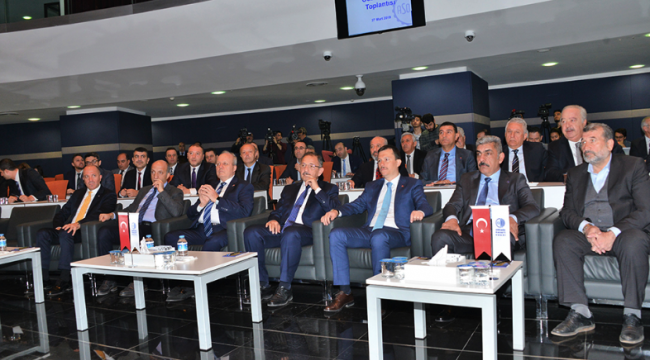 Ekonomideki Belirsizlik Devam Ediyor