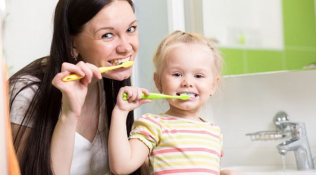 Sağlıklı dişler için koruyucu hekimlik programı şart