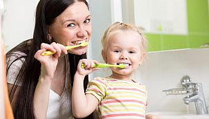 Sağlıklı dişler için koruyucu hekimlik programı şart