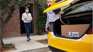 UBER Sarı Taksiler ile toplanan 14.158 kitap köy okullarına ulaştırıldı