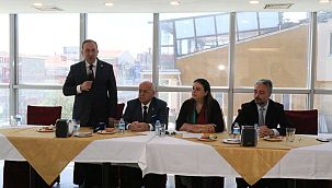 Tüccar ve esnaf istasyon caddesi’ni konuştu