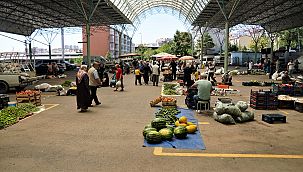 Köylü pazarında üreticiden tüketiciye taze sebze ve meyve