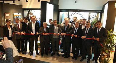 Creavit Ankara showroom açıldı