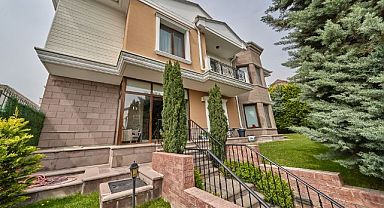 Beysukent Yeni Ladin Sitesi'nde 5+2 ultra lüks villa