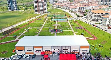 Naim Süleymanoğlu kapalı spor salonu hizmete açıldı