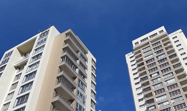 Fırsatçı kiracı evi tahliye etmek için ev sahibinden para istedi