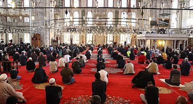 Diyanet'ten kiracı ve ev sahibi anlaşmazlıklarına cuma hutbesi