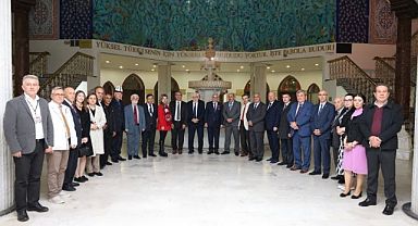 Keçiören’de 5. Türk dünyası yazarlar kurultayı düzenlendi