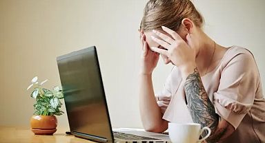 Kadınlar ve Z kuşağı tükenmişlik sendromuna kolay yakalanıyor