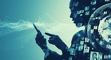 Sosyal medyadaki mutluluk pozları gerçek mi yoksa gerçeklikten kaçış mı?