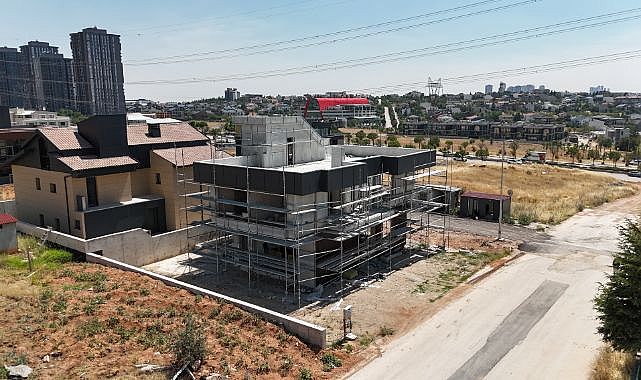 Beytepe’de yatırım fırsatı. 500 m² natamam ofis binası satışta