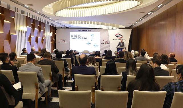 Cebri icra kanunu taslağı paneli Ankara'da yapıldı