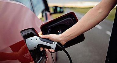 Elektrikli araç şarj tarifelerine esneklik geliyor