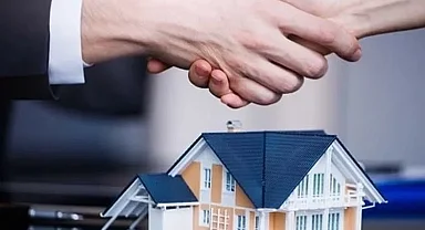 Uzun bir aradan sonra ilk kez konut satışları düştü