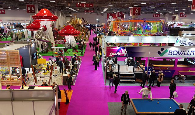 Eğlence ekonomisi büyüyor, aileler yılda 15- 40 Bin TL harcıyor