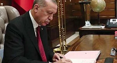 Yeni bakanların yardımcıları değişti... 5 ile yeni Vali atandı