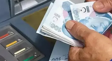 ATM'lerde yeni para çekme yöntemi devrede