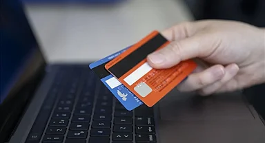 Kredi kartı düzenlemesi askıya mı alındı? BDDK’dan açıklama geldi