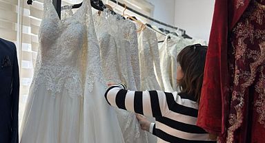 Sincan Belediyesi’nden ihtiyaç sahibi çiftlere gelinlik desteği