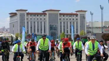 Ankara Rize günleri’nde pedallar hareketli yaşam için çevrildi